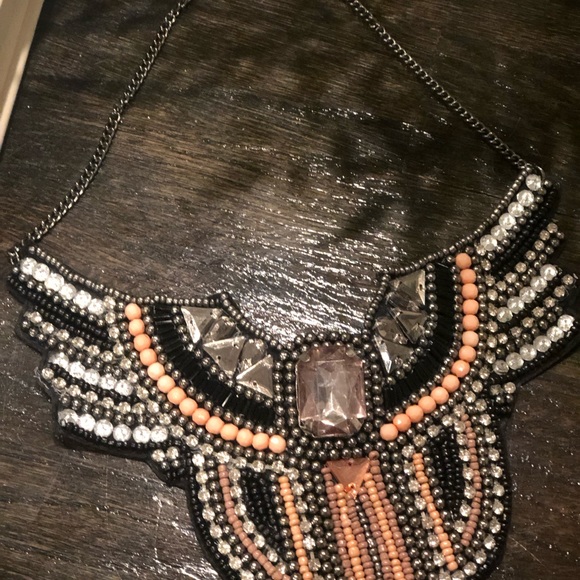 😍HUGE SAVINGS😍BOLD STATEMENT PIECE - Picture 2 of 5